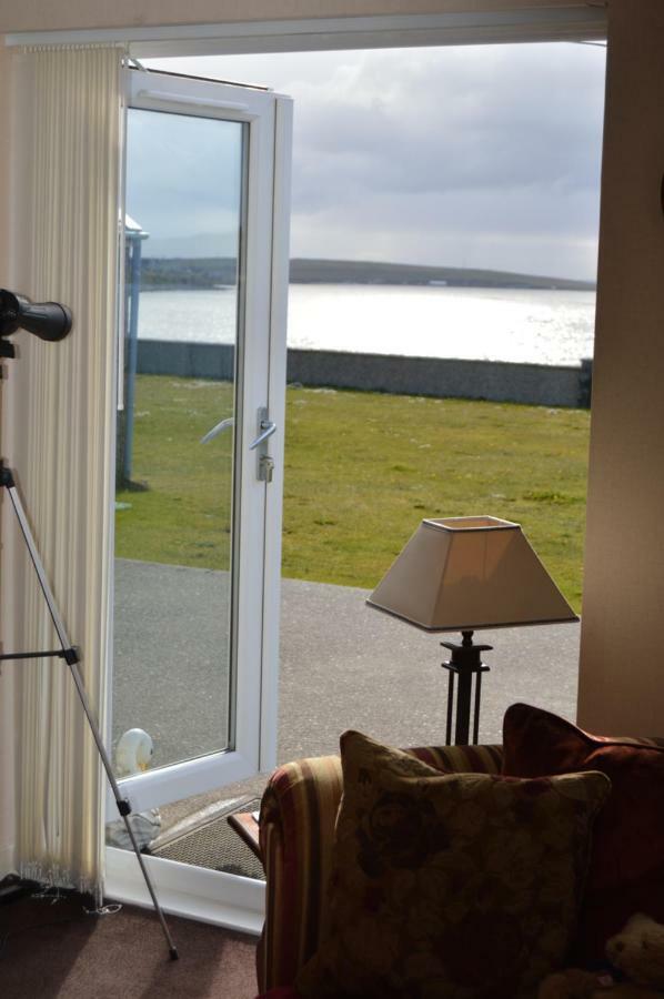 Ayre Of Cara Bed & Breakfast Pierowall Exterior foto